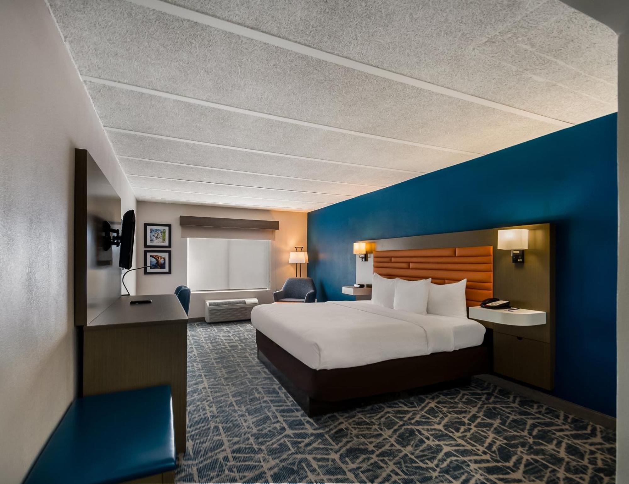 Comfort Inn Falls Church - Tysons Corner Εξωτερικό φωτογραφία