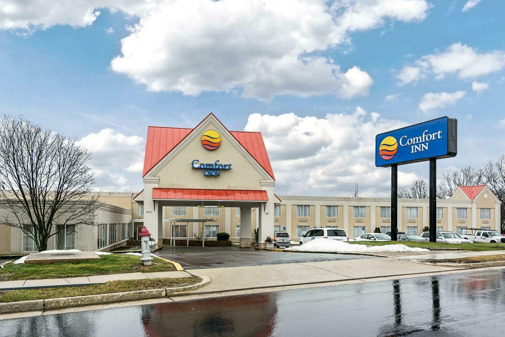 Comfort Inn Falls Church - Tysons Corner Εξωτερικό φωτογραφία