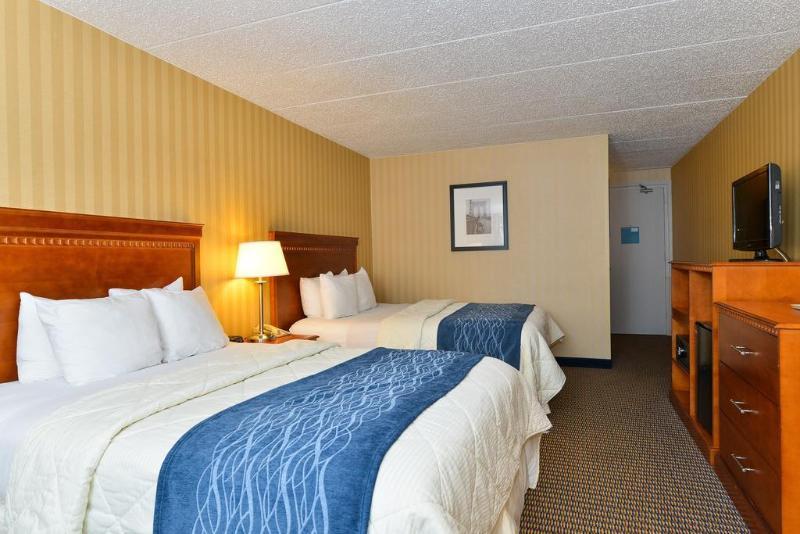 Comfort Inn Falls Church - Tysons Corner Εξωτερικό φωτογραφία